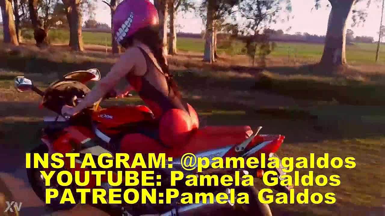 Seductive MMA fighter Pamela Galdos in action - Porno71.com